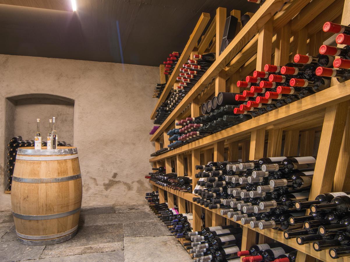 克洛斯比安卡酒店 波斯基亚沃 外观 照片
